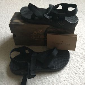 New In Box Black Z1 Chaco Sandals Size 9
